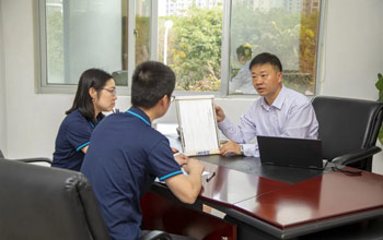 集工微故事丨洪昱斌：潜心钻研二十四载，匠心铸就“膜”之路