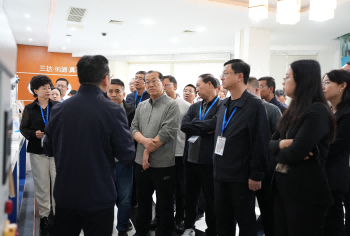 新疆维吾尔自治区水利厅厅长和生态环境厅副厅长带队到凯时AG调查互换